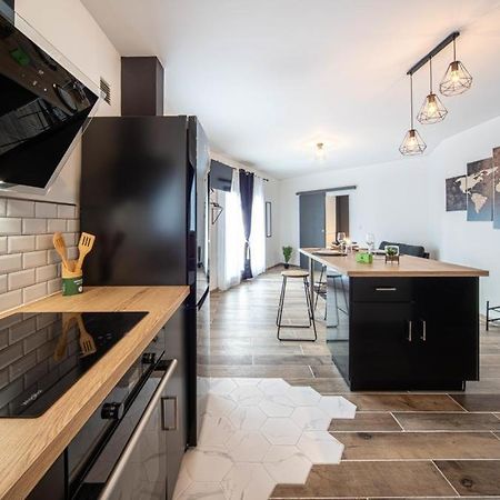 Beautifulhome Appartement Avec Balcon - Centre Ville Chalon-sur-Saône Buitenkant foto